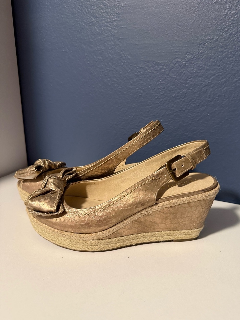 Franco Sarto Olympia Gold Metallic Espadrille Wedge Bow Slingback Size 8 1/2